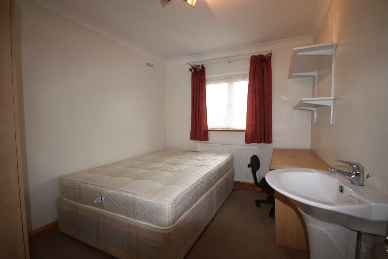 Bed and Breakfast Draycott Лондон Экстерьер фото