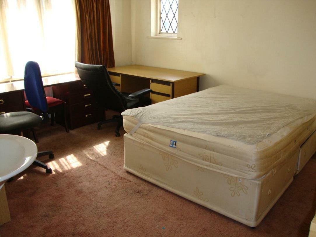Bed and Breakfast Draycott Лондон Экстерьер фото